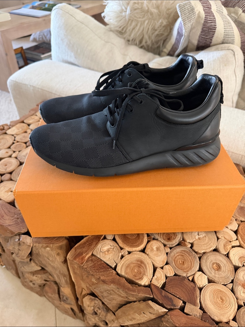 Louis Vuitton Men's Black Low-Top Sneakers